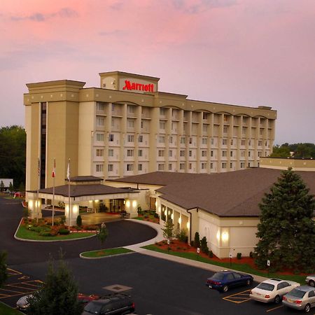 Rochester Airport Marriott Dış mekan fotoğraf