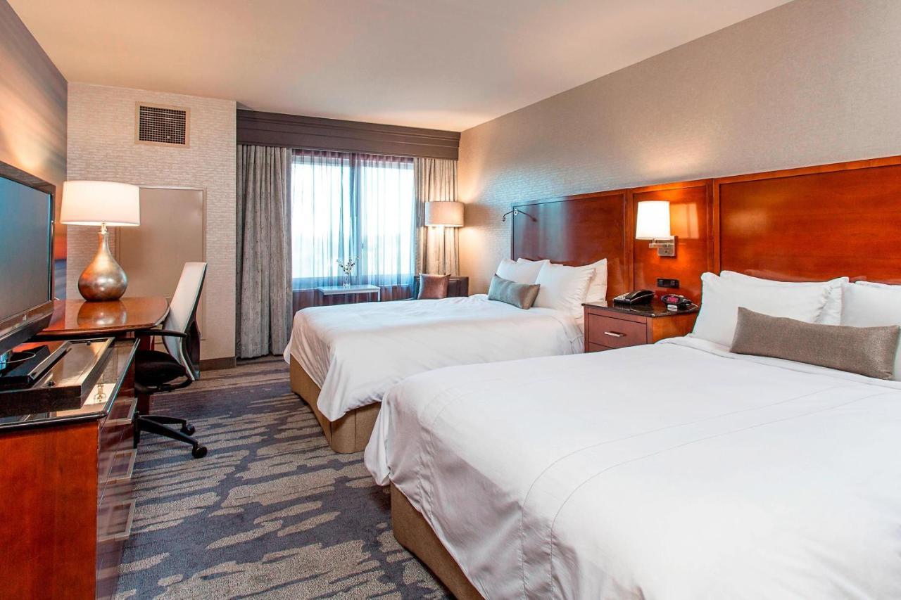 Rochester Airport Marriott Dış mekan fotoğraf