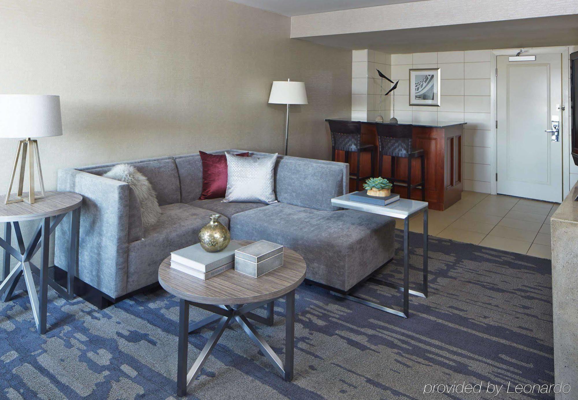 Rochester Airport Marriott Dış mekan fotoğraf