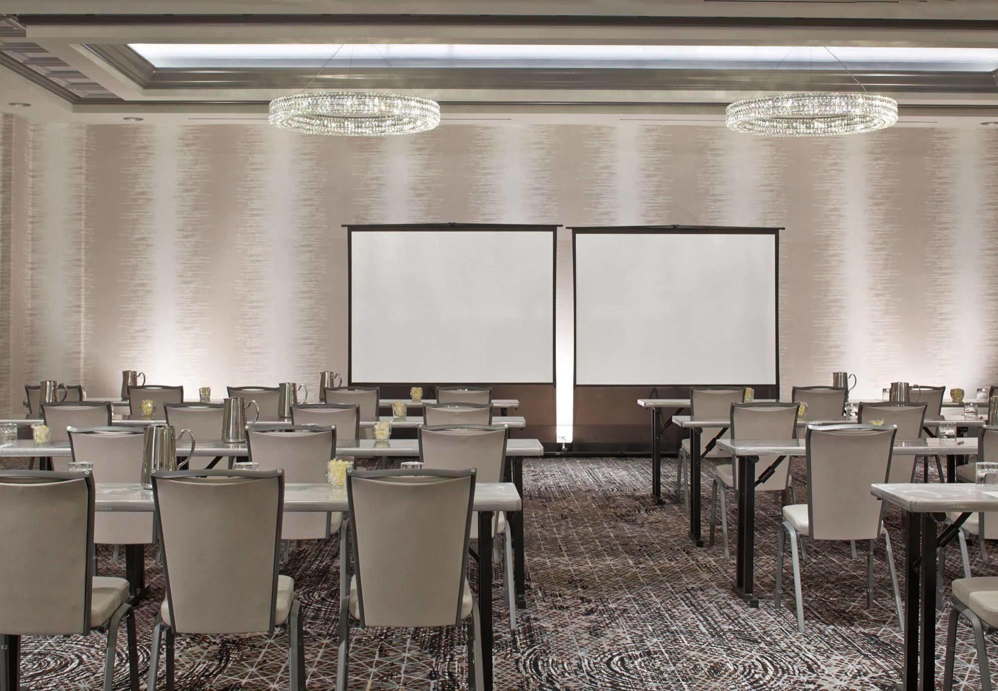 Rochester Airport Marriott Dış mekan fotoğraf